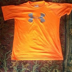 Under Armour boys athletic short sleeve shirt